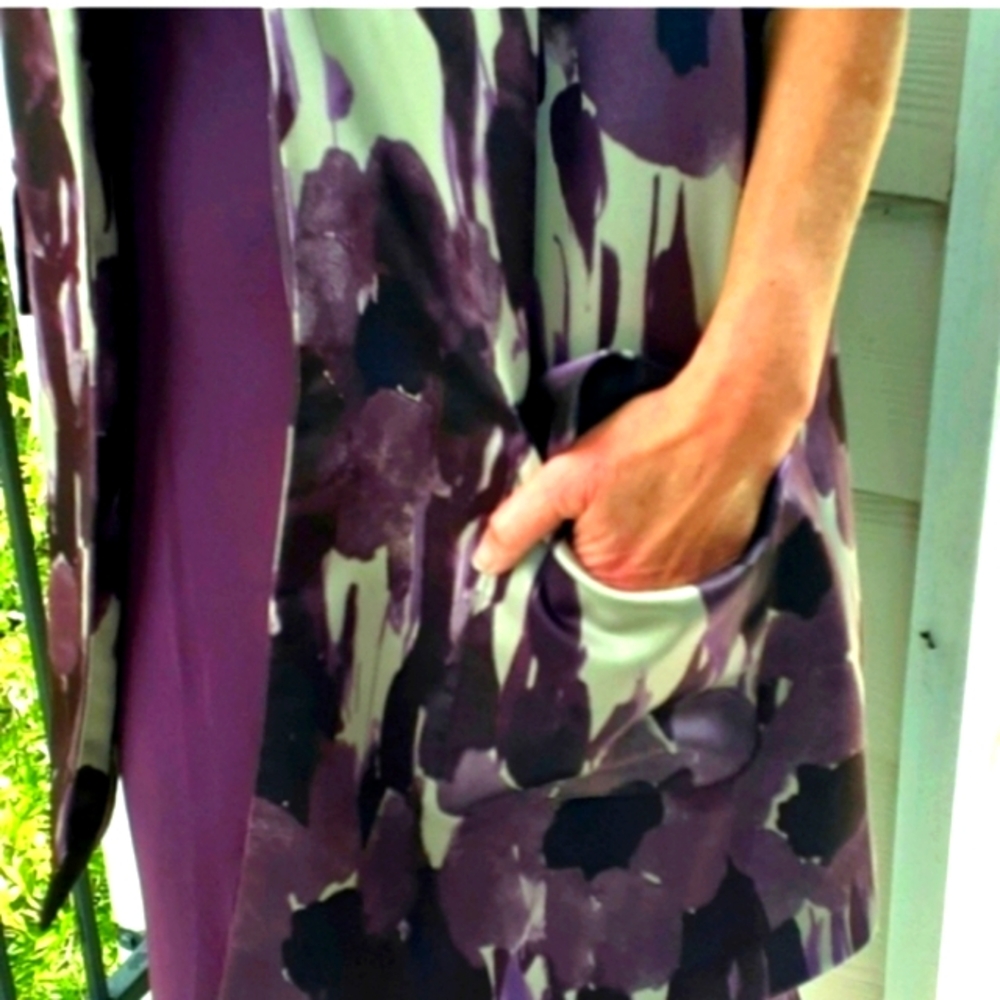 Simply Vera by Vera Wang EUC - Picture 2 of 13